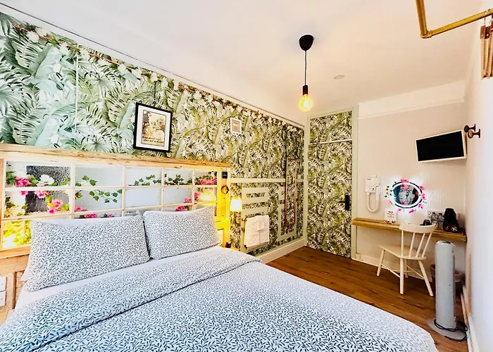 Rb Portobello London